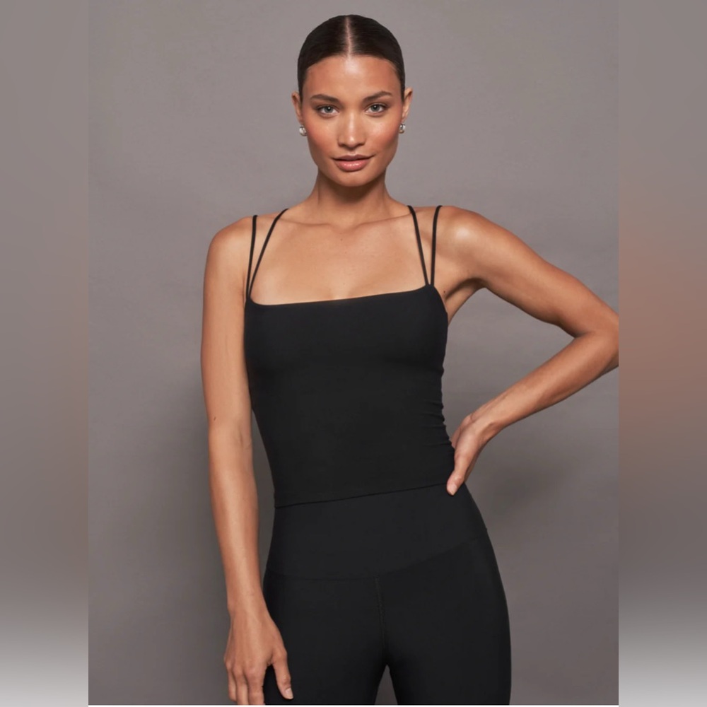 Carbon38 ⭐️NEW⭐️ Women’s Strappy Cropped Black Tank - Size Large